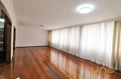 Imobiliária cilar aluga apartamento 4 quartos no batel com 222