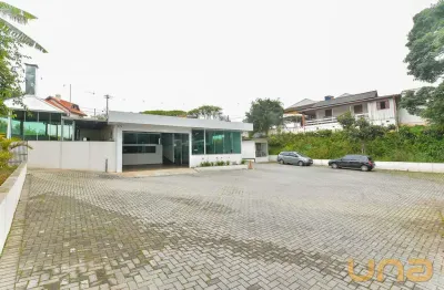 Casa para alugar na Avenida Cândido Hartmann, 1787, Mercês, Curitiba