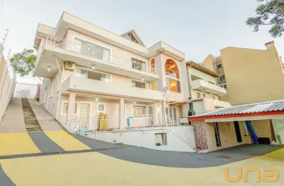 Casa com 4 quartos para alugar na Rua Senador Nereu Ramos, 471, Guabirotuba, Curitiba