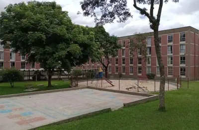 Apartamento com 2 quartos para alugar na Rua Eduardo Carlos Pereira, 4125, Novo Mundo, Curitiba