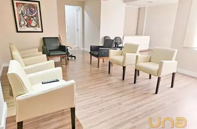 Imobiliária cilar vende conjunto comercial no centro com 151,7