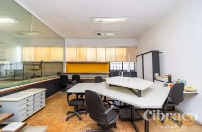 Casa à venda na Rua Mamoré, 33, São Francisco, Curitiba