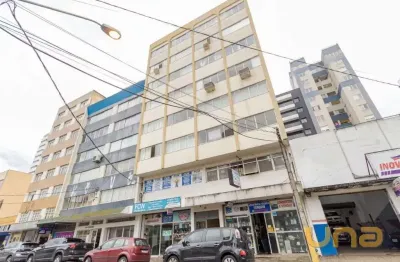 Casa comercial à venda na Travessa Itararé, 55, Centro, Curitiba
