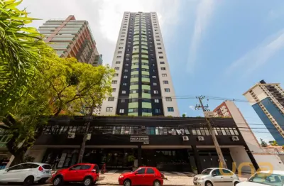 Apartamento com 3 quartos para alugar na Avenida Presidente Affonso Camargo, 2491, Cristo Rei, Curitiba