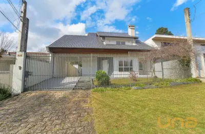 Casa com 3 quartos para alugar na Rua Casimiro José Marques de Abreu, 640, São Lourenço, Curitiba