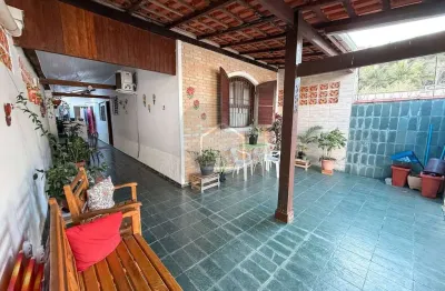 Casa com 2 quartos à venda no Estrela D'Alva, Caraguatatuba 