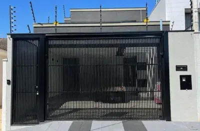 Casa à venda no jardim paris em maringá com 3 quartos e suíte