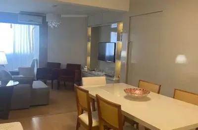 Apartamento com 3 quartos à venda na Zona 01, Maringá 