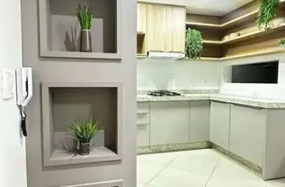 Apartamento com 3 quartos à venda na Zona 07, Maringá 