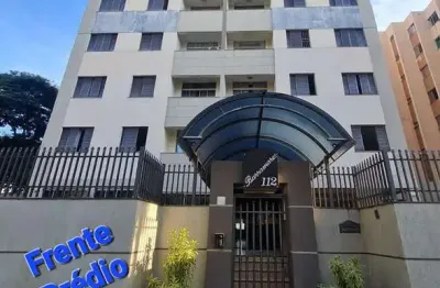 Apartamento à Venda com 3 Quartos e Garagem Coberta em Maringá