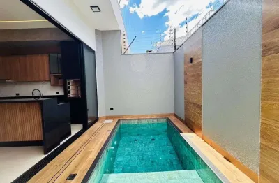 Casa à venda no Jardim Brasil com pé-direito alto e piscina em Maringá