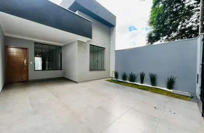Casa com 3 quartos à venda na Rua Pioneira Helena Felipe Abrão, 485, Parque Hortência, Maringá