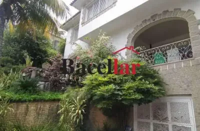 Casa com 5 quartos à venda na rua doutor dilermando cruz, tijuca, rio de janeiro, 357 m2 por r$ 1.000.000