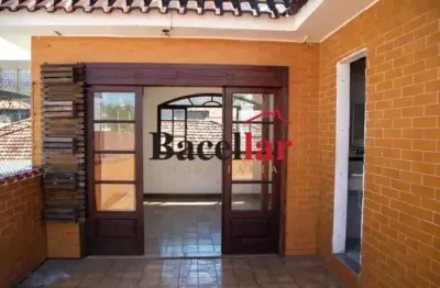 Casa com 3 quartos à venda na rua pedro guedes, tijuca, rio de janeiro, 240 m2 por r$ 1.000.000