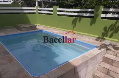 Casa em condomínio fechado com 6 quartos à venda na rua são miguel, tijuca, rio de janeiro, 132 m2 por r$ 900.000