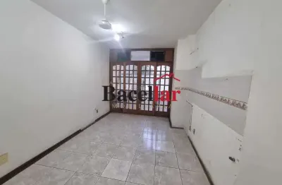 Sala comercial com 1 sala à venda na rua soares da costa, tijuca, rio de janeiro, 21 m2 por r$ 169.999