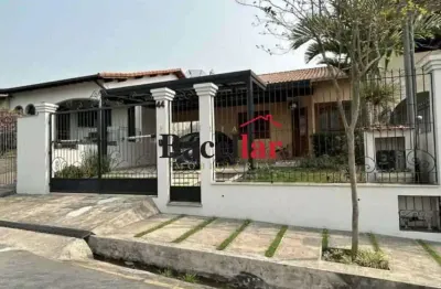 Casa com 4 quartos à venda na rua quarenta e oito, vila santa cecília, volta redonda, 247 m2 por r$ 1.350.000