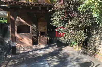 Casa com 6 quartos à venda na rua gurindiba, tijuca, rio de janeiro, 240 m2 por r$ 799.000