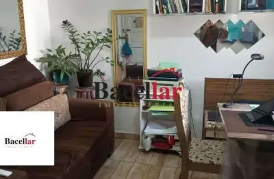 Kitnet / stúdio à venda na rua caruaru, grajaú, rio de janeiro, 24 m2 por r$ 270.000