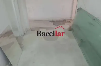 Apartamento com 2 quartos à venda na rua pinto de figueiredo, tijuca, rio de janeiro, 60 m2 por r$ 250.000