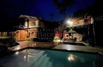 Casa em condomínio fechado com 4 quartos à venda na rua capitão joão mariano dias, 86, centro, bocaina de minas, 400 m2 por r$ 2.200.000