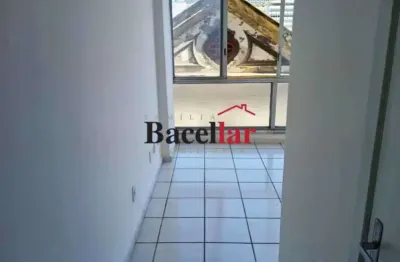 Sala comercial para alugar na Avenida Passos, Centro, Rio de Janeiro