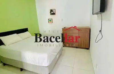 Casa com 8 quartos à venda na rua visconde de itamarati, maracanã, rio de janeiro, 400 m2 por r$ 1.400.000