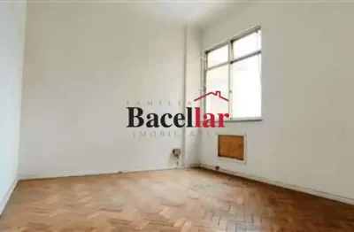 Apartamento com 1 quarto à venda na rua oito de dezembro, vila isabel, rio de janeiro, 68 m2 por r$ 135.000
