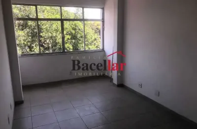 Apartamento com 2 quartos à venda na rua senador bernardo monteiro, benfica, rio de janeiro, 60 m2 por r$ 220.000