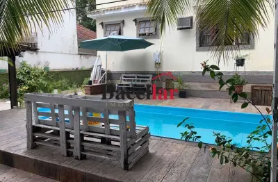 Casa com 3 quartos à venda na rua da cascata, tijuca, rio de janeiro, 300 m2 por r$ 1.150.000
