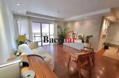 Apartamento com 4 quartos à venda na Rua Dezoito de Outubro, Tijuca, Rio de Janeiro