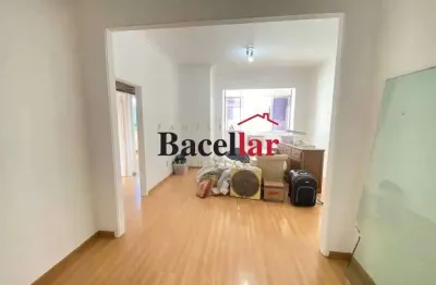 Apartamento com 3 quartos para alugar na Rua Sabóia Lima, Tijuca, Rio de Janeiro
