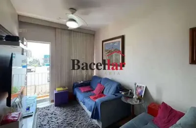 Apartamento 2 Quartos, Varanda e Vaga à Venda em Vila Isabel!!!Próximo ao shopping Boulevard!! rj