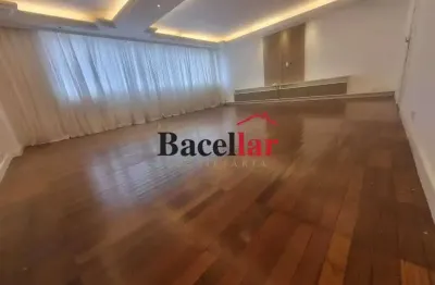 Apartamento com 3 quartos à venda na Rua Itacuruçá, Tijuca, Rio de Janeiro