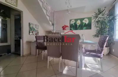 Casa de vila com 4 Quartos, 3 suítes e Vaga  à venda no Andaraí!!! Próximo ao Largo do Verdun!!! rj