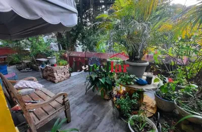 Casa com 5 quartos à venda na rua aureliano portugal, rio comprido, rio de janeiro, 321 m2 por r$ 840.000