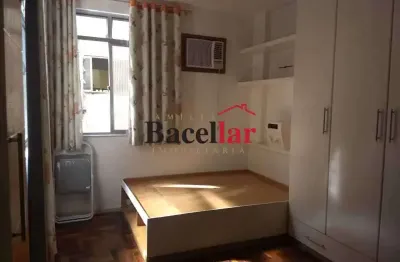 Kitnet / Stúdio para alugar na Avenida Engenheiro Richard, Grajaú, Rio de Janeiro