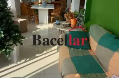 Apartamento com 3 quartos à venda na rua delgado de carvalho, tijuca, rio de janeiro, 110 m2 por r$ 747.000