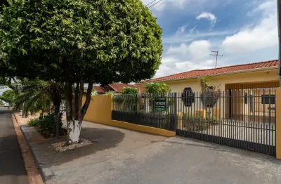 Casa com 3 quartos à venda na Rua São Lourenço, 57, Jardim Alvorada, Maringá