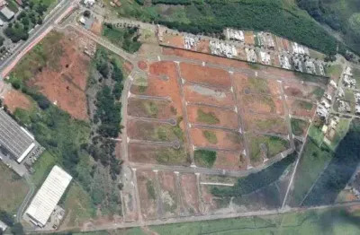 Fiação subterrânea | na entrada da cidade | lotes a partir de 250m² próximo ao centro