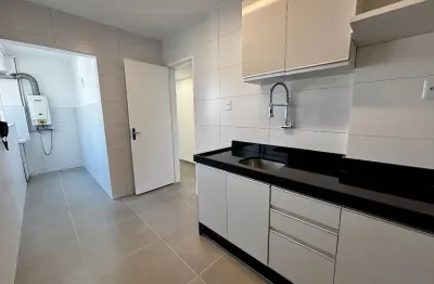 Apartamento de 2 quartos com suíte a venda em icaraí - niterói por r$ 380.000,00