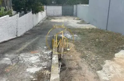 Terreno à venda na Rua Adolfo Bastos, Vila Bastos, Santo André