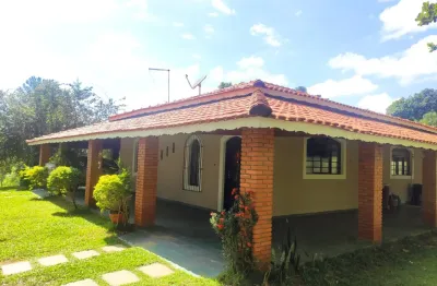 Chácara com 3 casa à venda em São Pedro/SP. Direto com o proprietário.