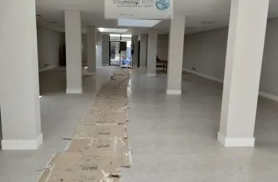 Prédio comercial no ipiranga com 900m2 de área construída