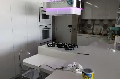 Apartamento com 124m2 com 2 dormitórios tipo suítes 3 vagas na região da vila mariana