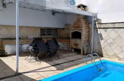 Casa com 3 dormitórios sendo 1 suíte, escritório, piscina, churrasqueira, 3 vagas, excelente localização em área estritamente residencial z1 na região da vila mariana / jardim da glória