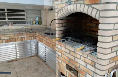 Casa com 3 dormitórios sendo 1 suíte, escritório, piscina, churrasqueira, 3 vagas, excelente localização em área estritamente residencial z1 na região da vila mariana / jardim da glória