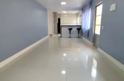 Oportunidade linda casa térrea   reformada no jardim helga,  vaga 3 carros / suíte.