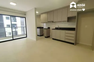 Aluguel anual: apaartamento de 2 quartos sendo 1 suíte em camboriú.