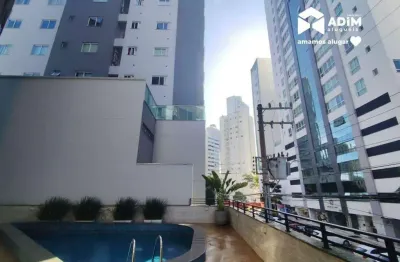 Aluguel anula: apartamento de 2 quartos mobiliado no centro de balneário camboriú